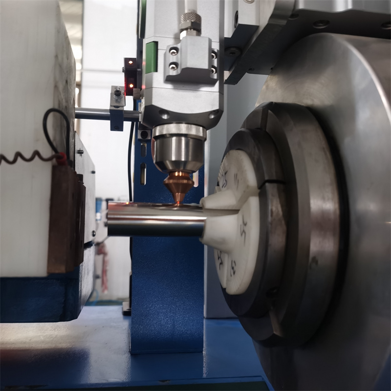 1530 सीएनसी शीट धातु फाइबर लेजर काटने की मशीन