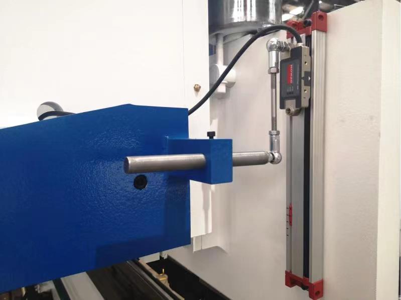 160t-4000 4-अक्ष सीएनसी हाइड्रोलिक झुकने मशीन प्रेस ब्रेक