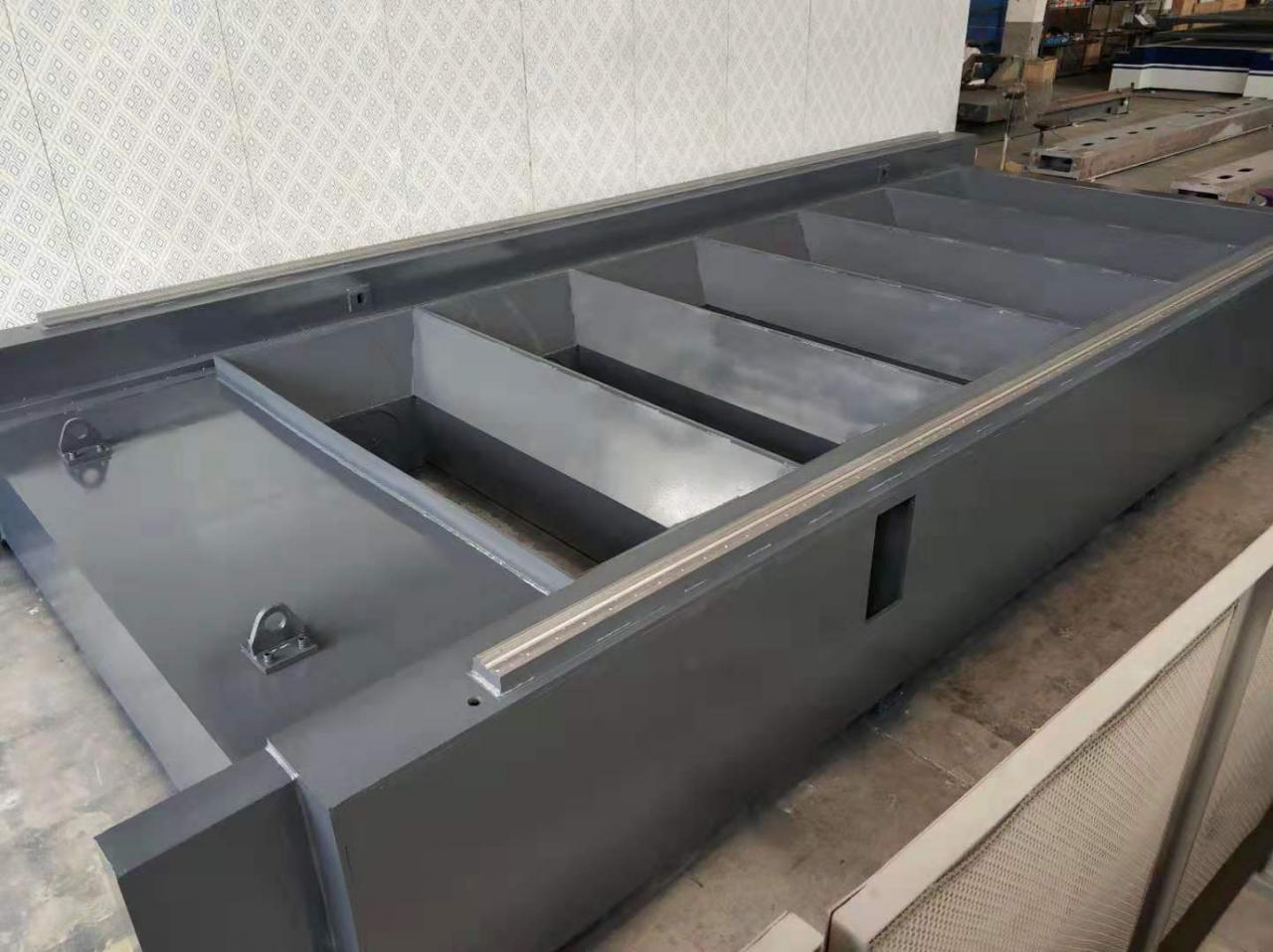 3015 4015 1kw To 6kw Cnc Fiber Laser Cutting Machine Raycus Laser Power 3015 4015 1kw से 6kw सीएनसी फाइबर लेजर काटने की मशीन रेकस लेजर पावर