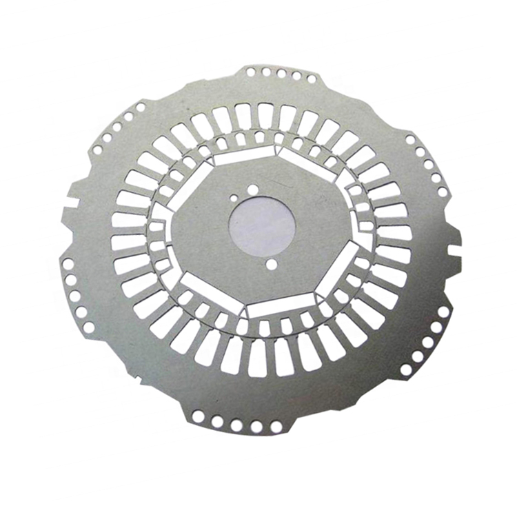 3015 फाइबर लेजर धातु काटने की मशीन 1000w 2000w मैक्स रेकस लेजर पावर