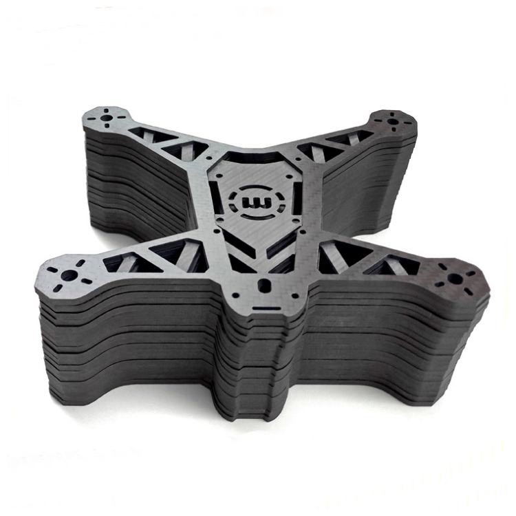 3015 फाइबर लेजर धातु काटने की मशीन 1000w 2000w मैक्स रेकस लेजर पावर