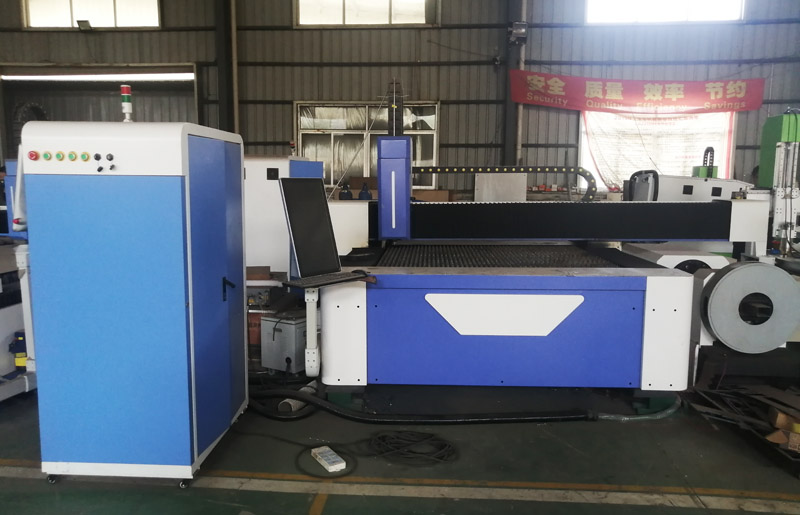 8mm 10mm Carbon Steel Laser Cutter 1530 4020 Cnc Fiber Laser Cutting Machine 8 मिमी 10 मिमी कार्बन स्टील लेजर कटर 1530 4020 सीएनसी फाइबर लेजर काटने की मशीन