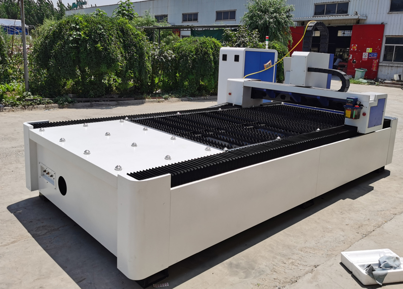 8mm 10mm Carbon Steel Laser Cutter 1530 4020 Cnc Fiber Laser Cutting Machine 8 मिमी 10 मिमी कार्बन स्टील लेजर कटर 1530 4020 सीएनसी फाइबर लेजर काटने की मशीन