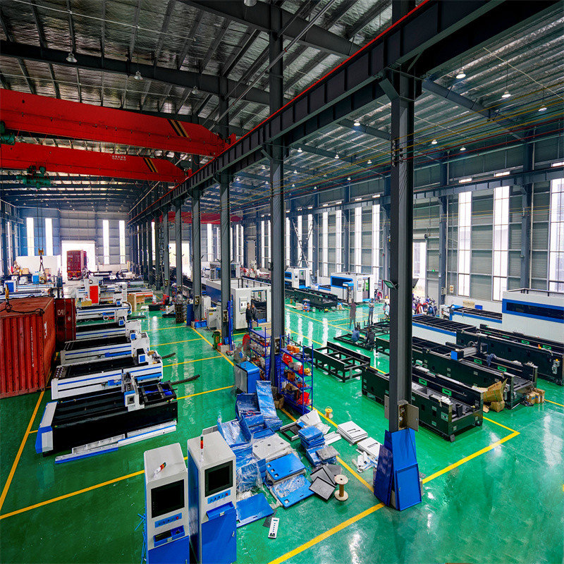 हाई पावर 3015 2000W धातु शीट सीएनसी फाइबर लेजर काटने की मशीन 3