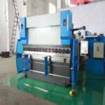 हाइड्रोलिक प्रेस ब्रेक Wc67y-125Tons / 3200mm