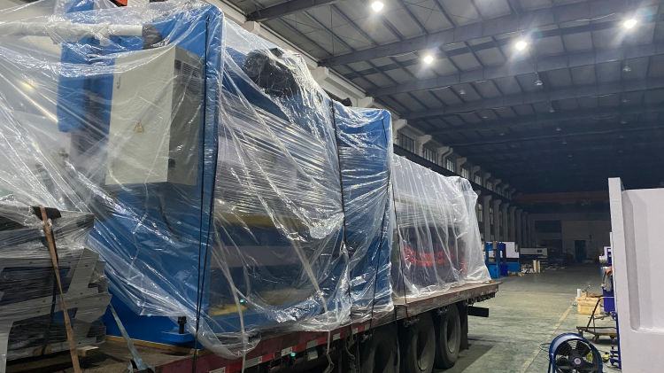 Cnc Nc Hydraulic Press Metal Guillotine Shear Machine For Carbon Stainless Steel Sheet कार्बन स्टेनलेस स्टील शीट के लिए सीएनसी एनसी हाइड्रोलिक प्रेस धातु गिलोटिन कतरनी मशीन