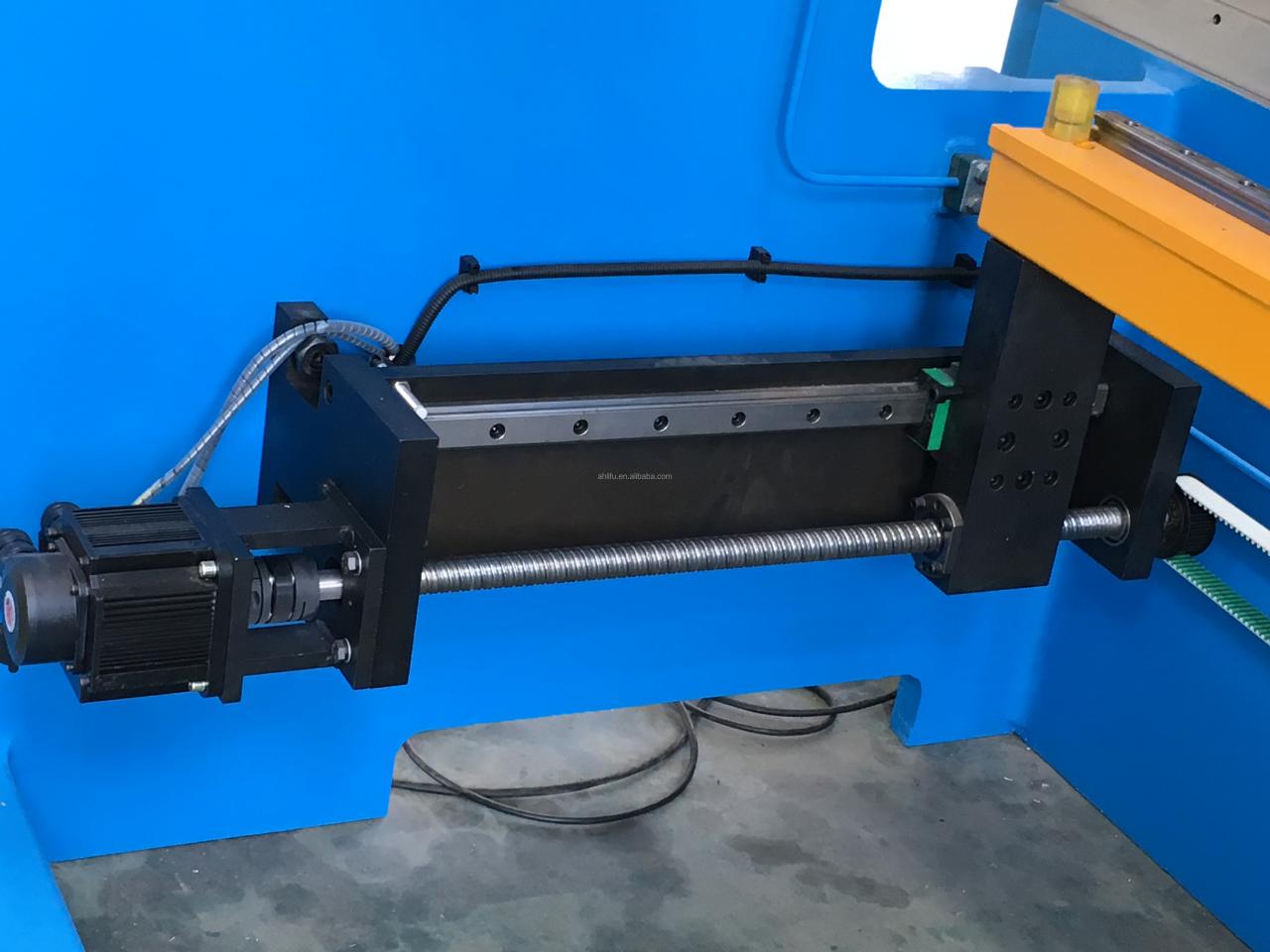 Cnc Servo Press Brake 250t/3.2m 3+1 Axis 3 Meter Sheet Metal Press Brake सीएनसी सर्वो प्रेस ब्रेक 250t/3.2m 3+1 एक्सिस 3 मीटर शीट मेटल प्रेस ब्रेक