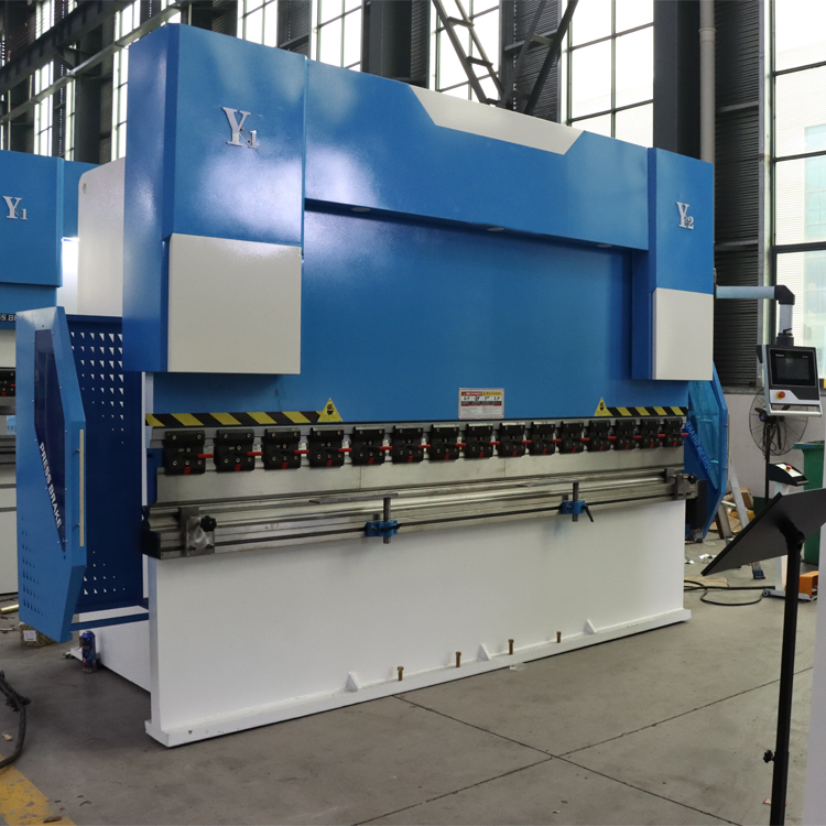 Electric Hydraulic Sheet 4 Axis Cnc Delem Press Brake 63t Metal Bending Machine इलेक्ट्रिक हाइड्रोलिक शीट 4 एक्सिस सीएनसी डेलेम प्रेस ब्रेक 63t धातु झुकने मशीन