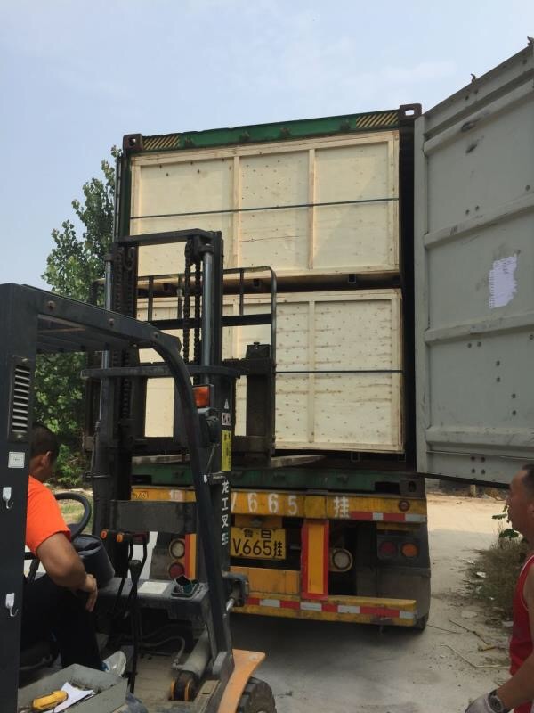 High Quality 1530 Fiber Laser Cutting Machine For Metal 500w 750w 1000w 1500w उच्च गुणवत्ता 1530 फाइबर लेजर काटने की मशीन धातु 500w 750w 1000w 1500w . के लिए