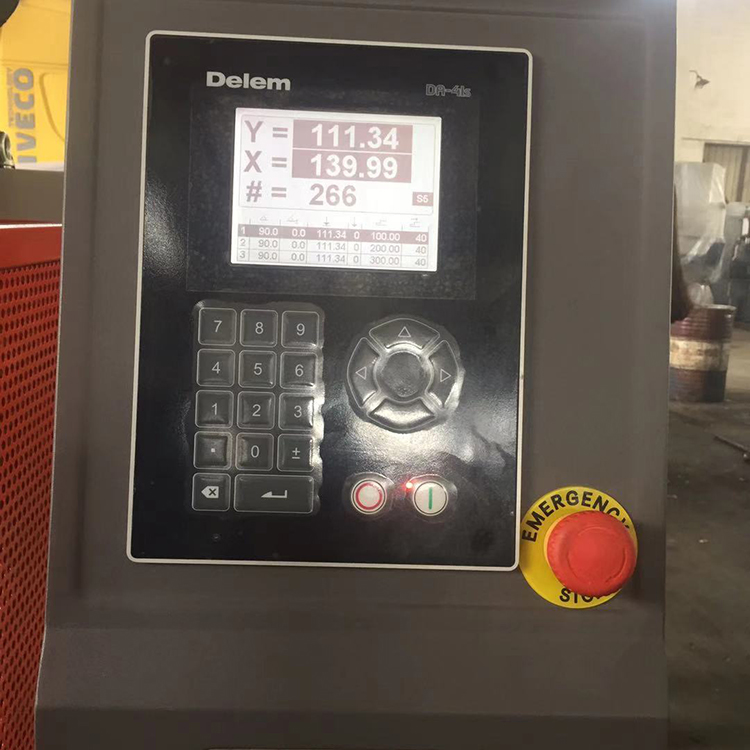 Hydraulic Press Brake Machine Acl Torsion Bar Synchro Mechanical Press Brake हाइड्रोलिक प्रेस ब्रेक मशीन एसीएल टोरसन बार सिंक्रो मैकेनिकल प्रेस ब्रेक