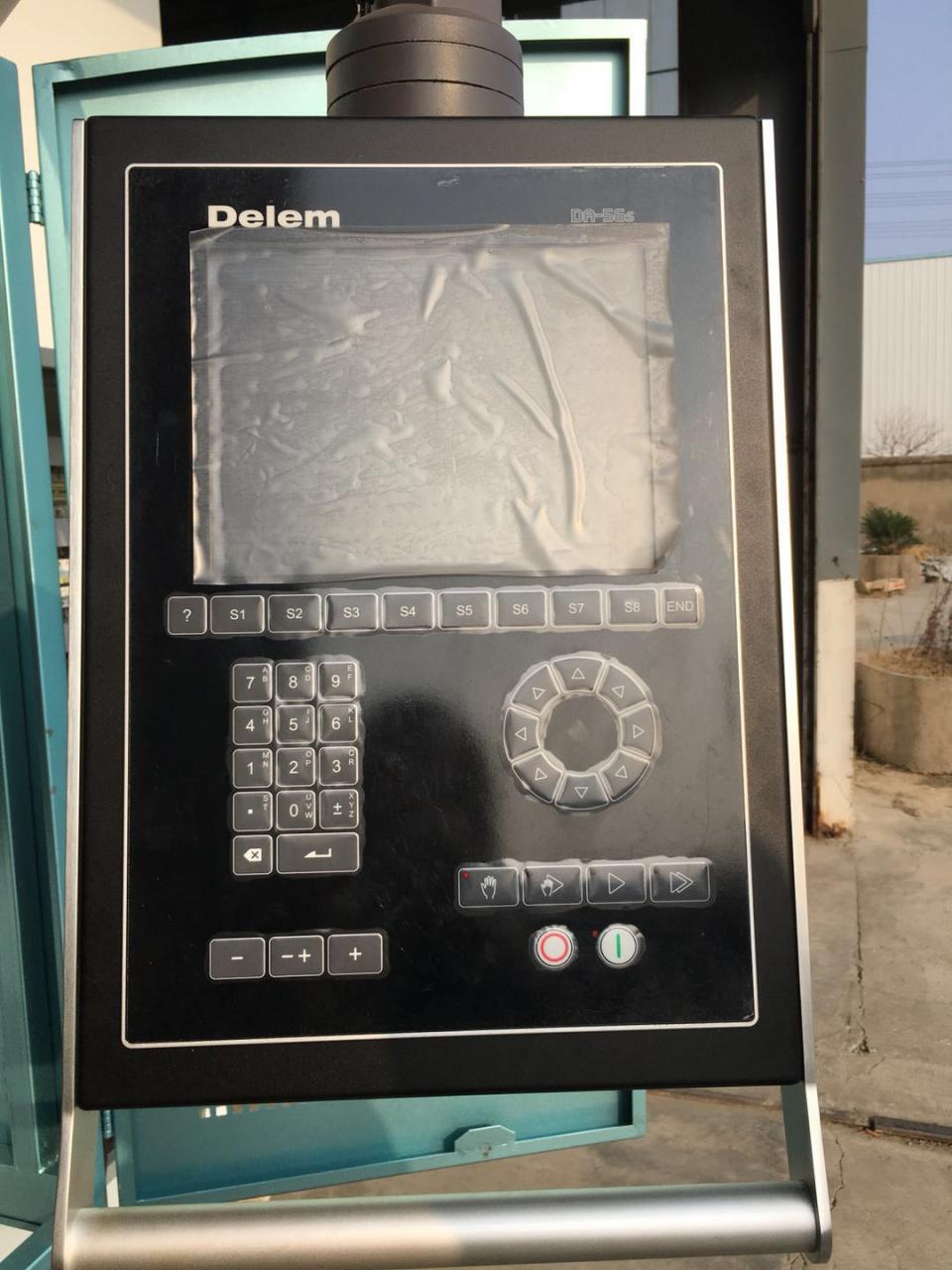 Hydraulic Stainless Steel Wc67y/k-300/6000 Mould Crowning Press Brake हाइड्रोलिक स्टेनलेस स्टील Wc67y / k-300/6000 मोल्ड क्राउनिंग प्रेस ब्रेक