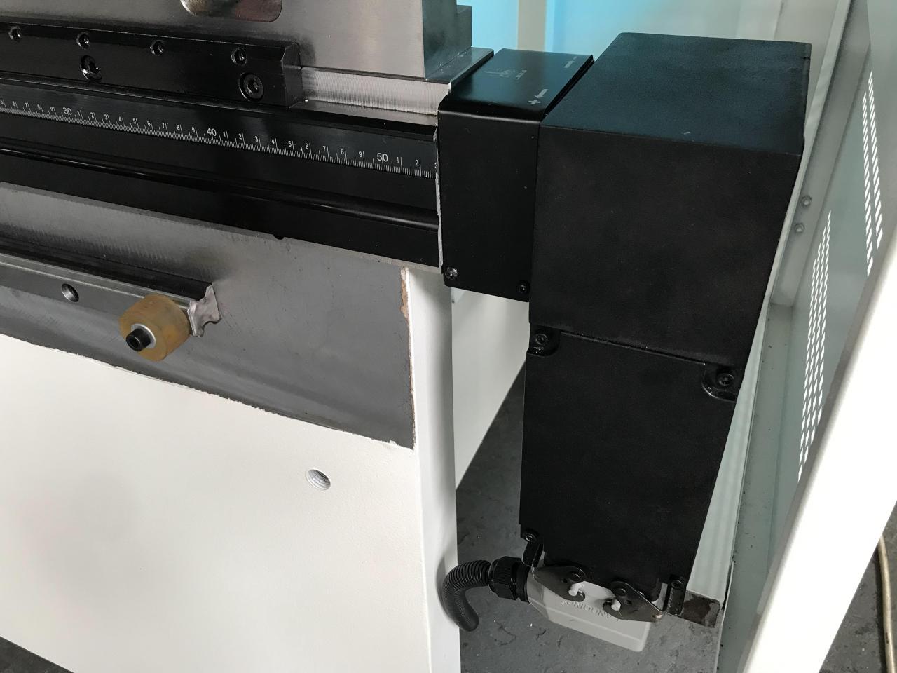 Wc67y-65/2500 Oem Hydraulic Press Brake Machine Steel Bending Machine Wc67y-65/2500 ओम हाइड्रोलिक प्रेस ब्रेक मशीन स्टील झुकने मशीन