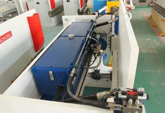 Wc67yk 80 100 160 200 Ton 3200mm E21 Nc Sheet Metal Oil Hydraulic Press Brake Price Wc67yk 80 100 160 200 टन 3200mm E21 Nc शीट मेटल ऑयल हाइड्रोलिक प्रेस ब्रेक प्राइस